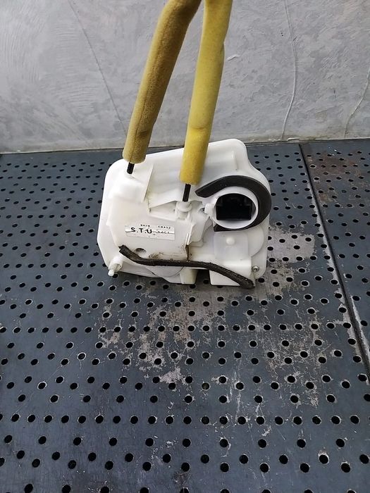 Broasca usa dreapta spate mazda 2