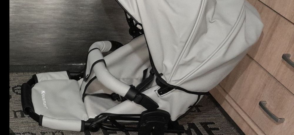 Cărucior/căruț copii 3 în 1 sport+landou+scaun auto.Krausman.