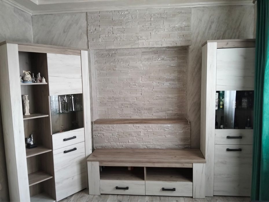 Mobila living in perfecta stare estetica ca   Noua