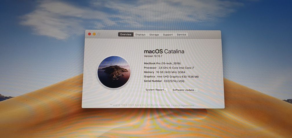 Macbook pro 15 inch 2019 , 77 cicluri incarcare i7 16 gb hard 256