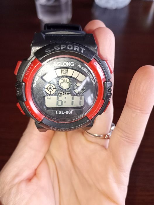 Часовник спортен