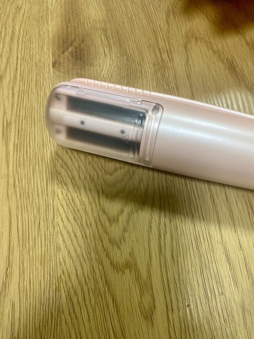 Уред за премахване на цъфтящи крайчета на косата