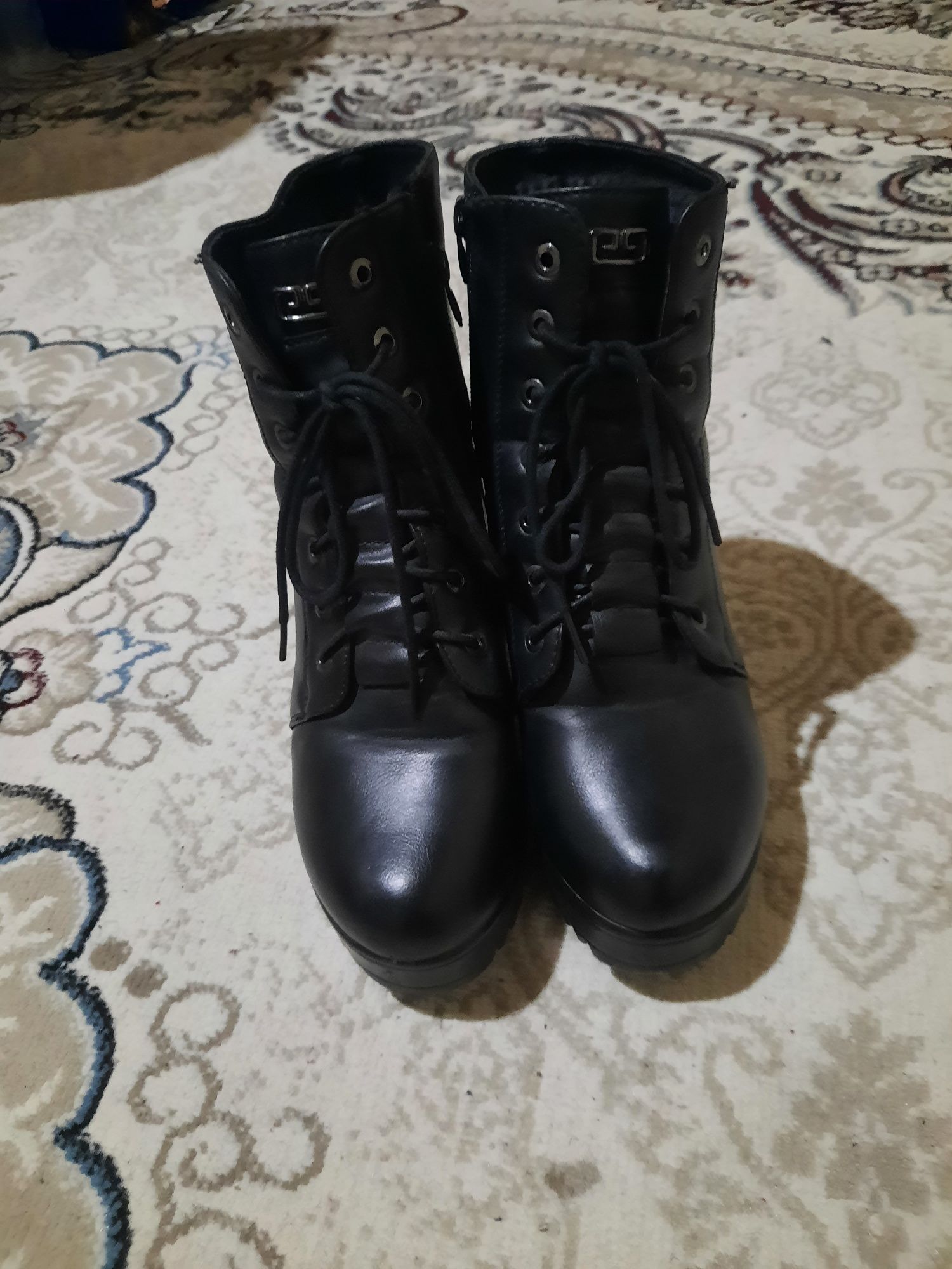 Sapok 39 razmerli.