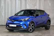 Toyota C-HR Incalzire volan * Camera marsarier * Faruri LED * Clima * Navigatie