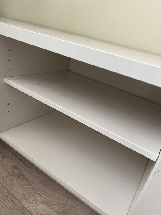 Comoda TV MDF cu 2 sertare Alba