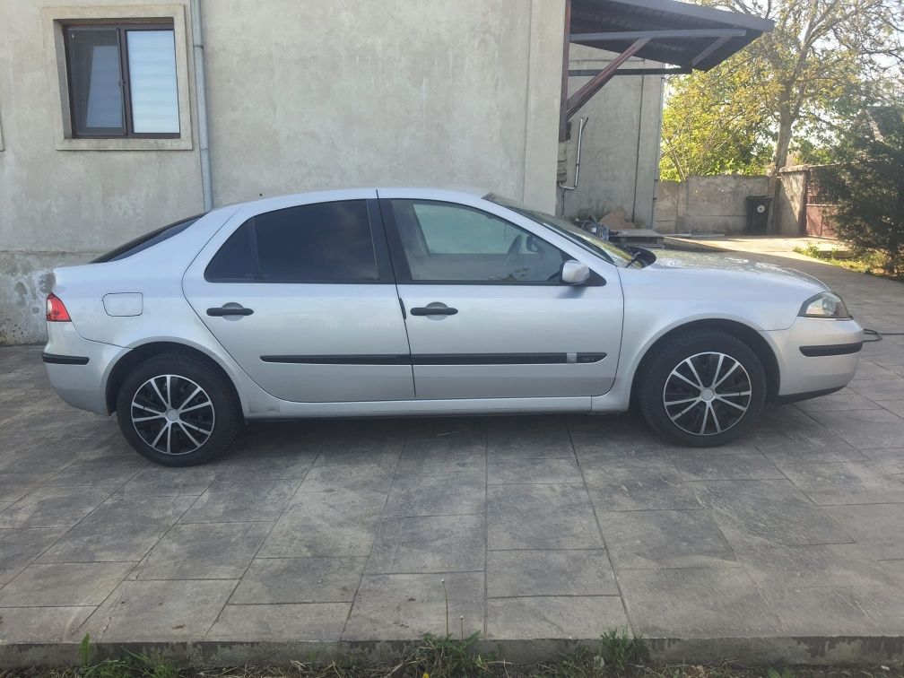 Renault Laguna 2, benzina 1.6 +GPL aproape nou