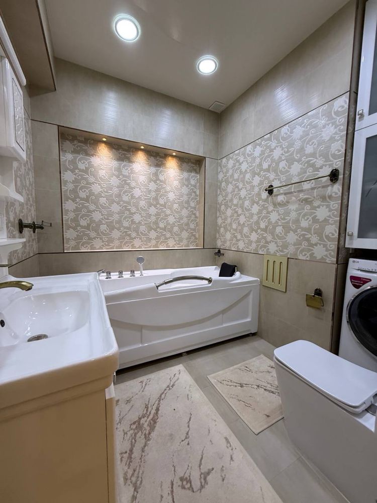 Яккасарой новастройка 3 ком 122 кв