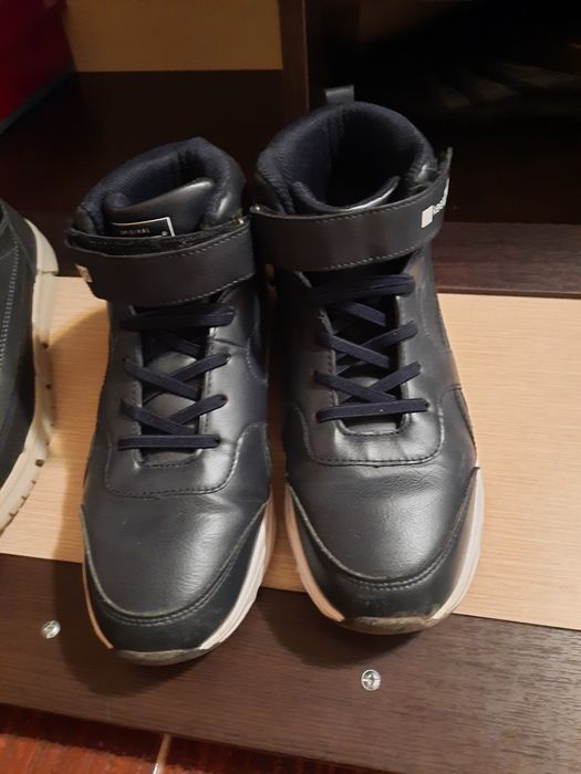 Осенние ботинки для подростка