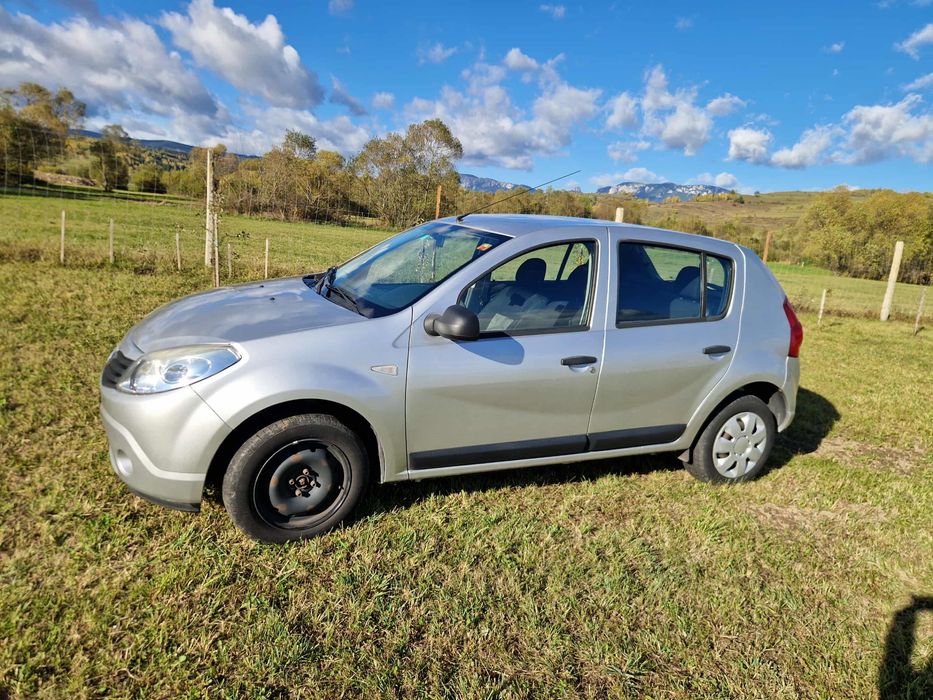 Dacia Sandero 2010