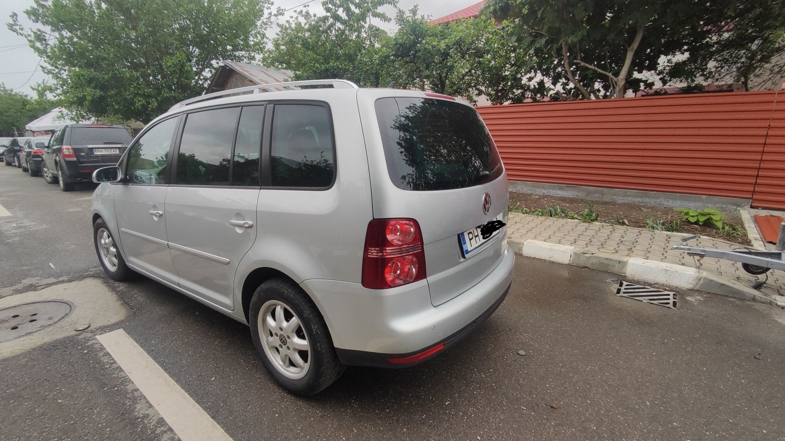 VW Touran 1.4 benzina ,an 2008 ,model facelift