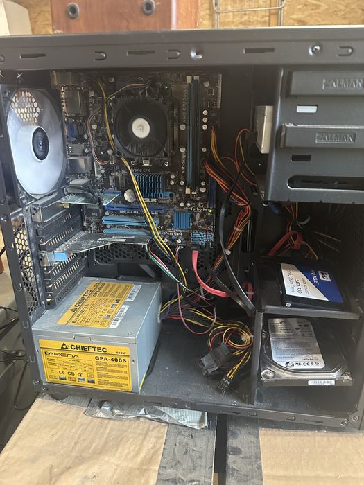 Calculator complet plus sistem audio 5.1