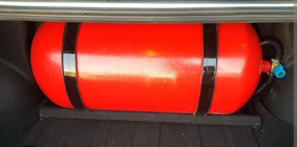 Gaz balon sotaman yengi 3 pozitsa