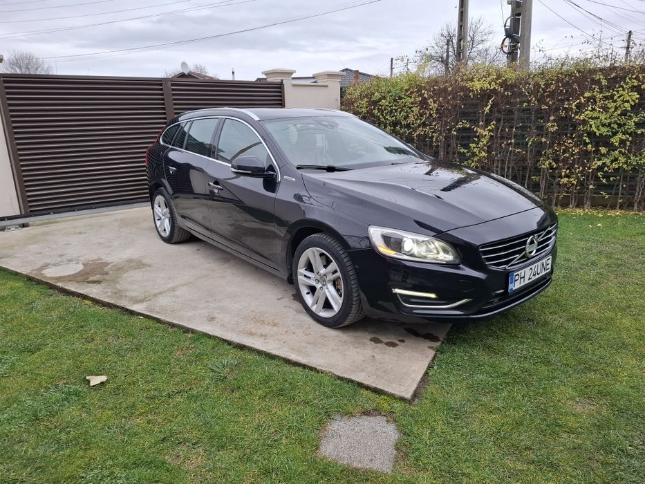 Volvo V60/2.4 Diesel/4×4 Plug in Hybrid