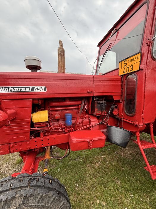 Tractor u650 + cositoare
