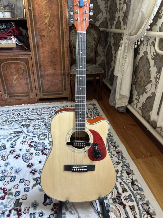 Гитара хорошим  состояние