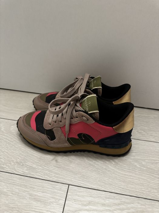 Tenesi Valentino , marimea 35,5