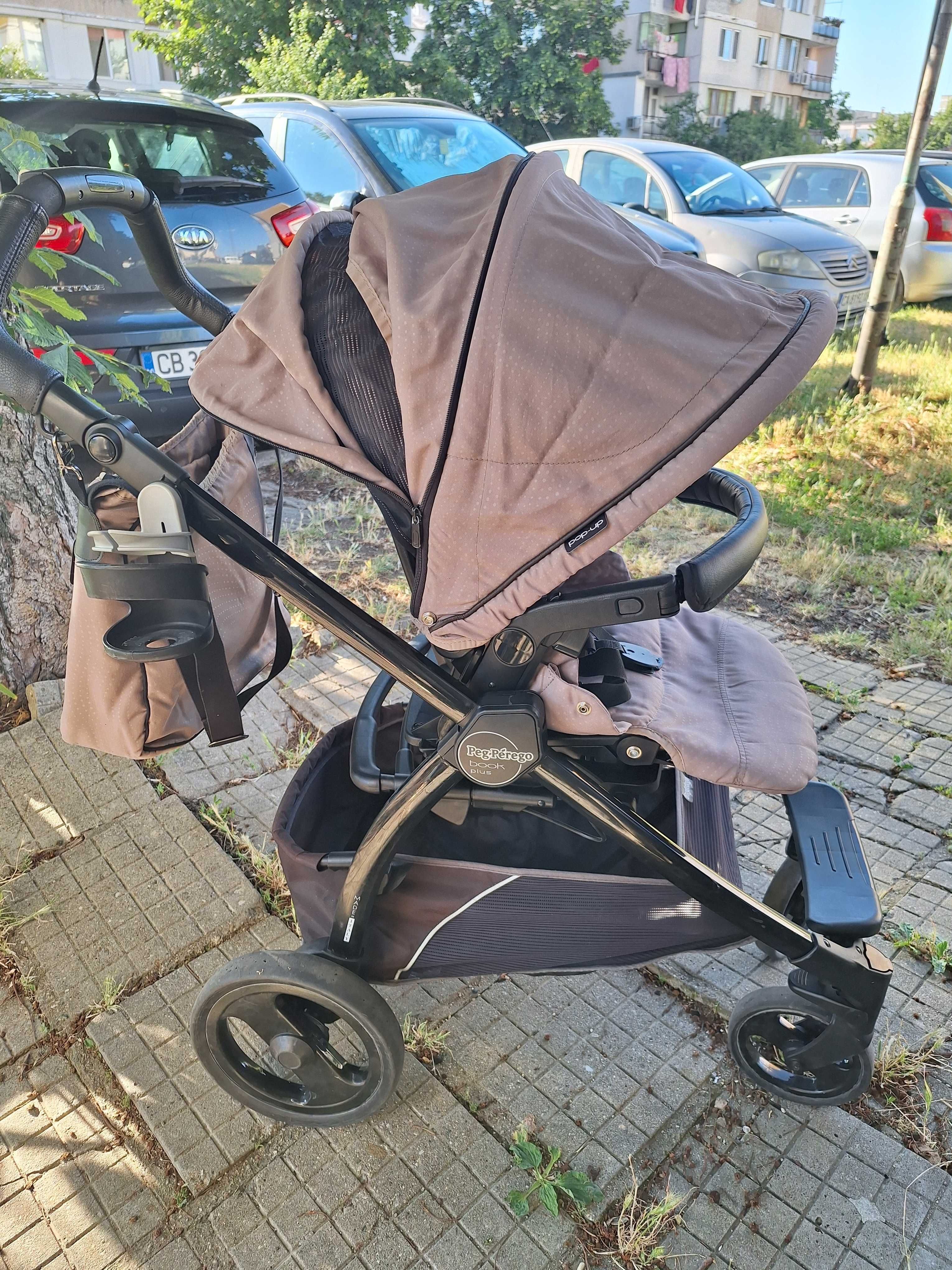 Бебешка количка Peg Perego 3 в 1 в добро състояние