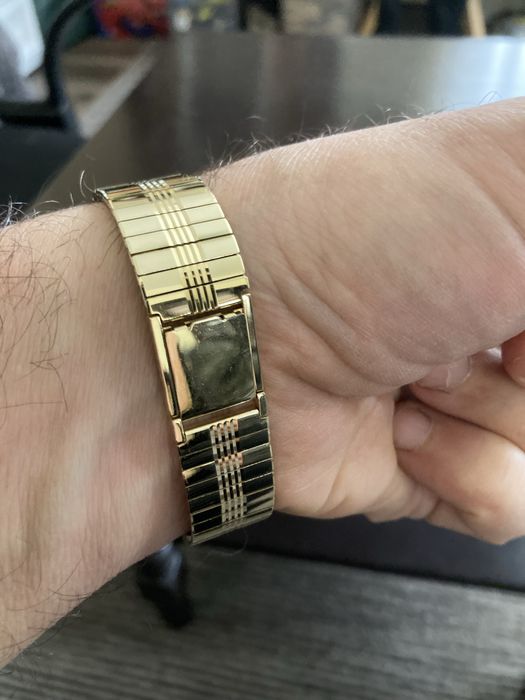 Швейцарски часовник Movado