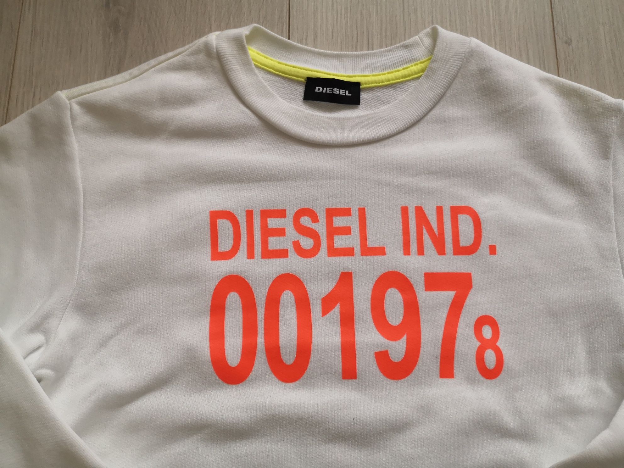 Diesel блуза с дълъг ръкав 8год.