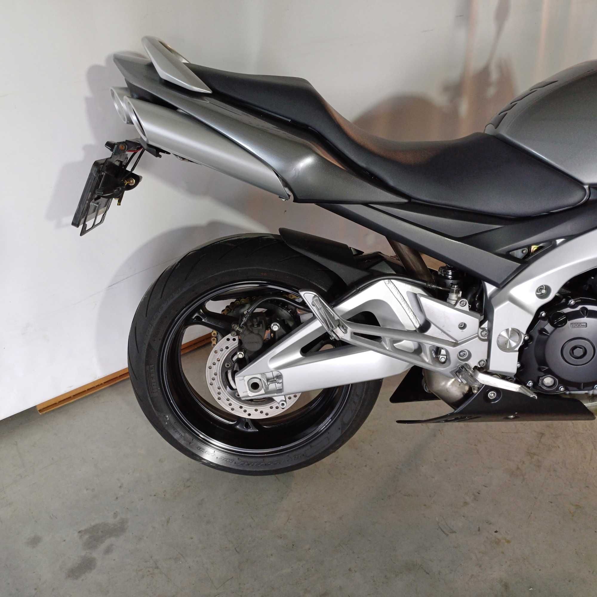 Motocicleta Suzuki GSR 600 | S104302 | motomus.ro