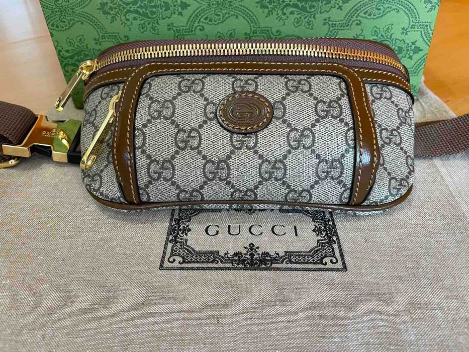 Чантичка за кръст Гучи Оригинална Supreme Кожа Колан Gucci Belt Bag