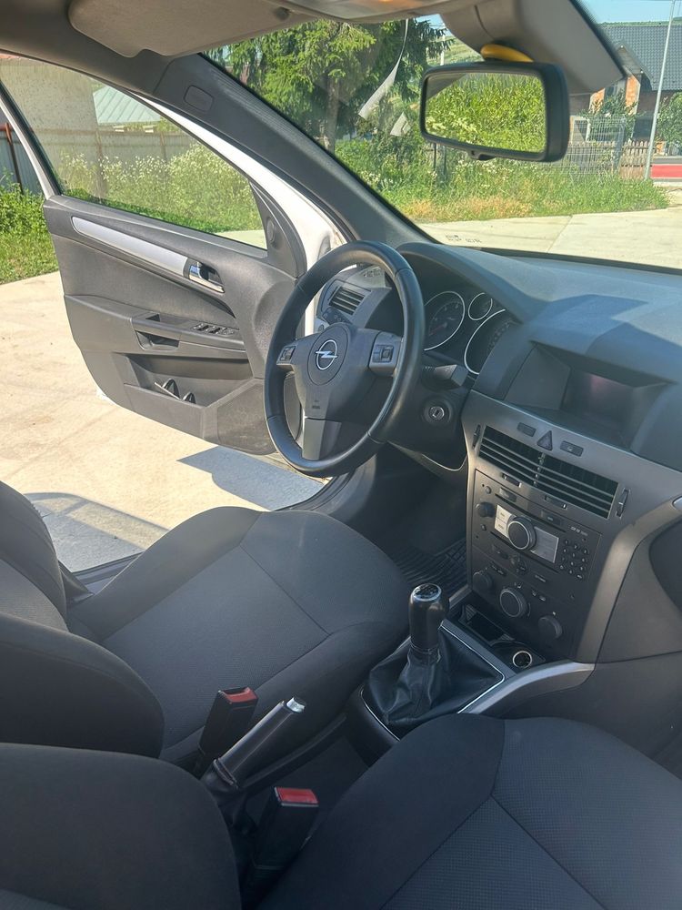 Opel Astra H 1.9 CDTI / 120 CP / 2006
