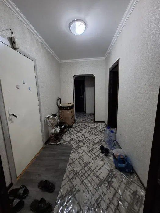 Продаётся 2-х комнатная квартира в Сергели 8
