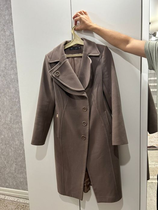 Продам пальто за 4500 почти новый