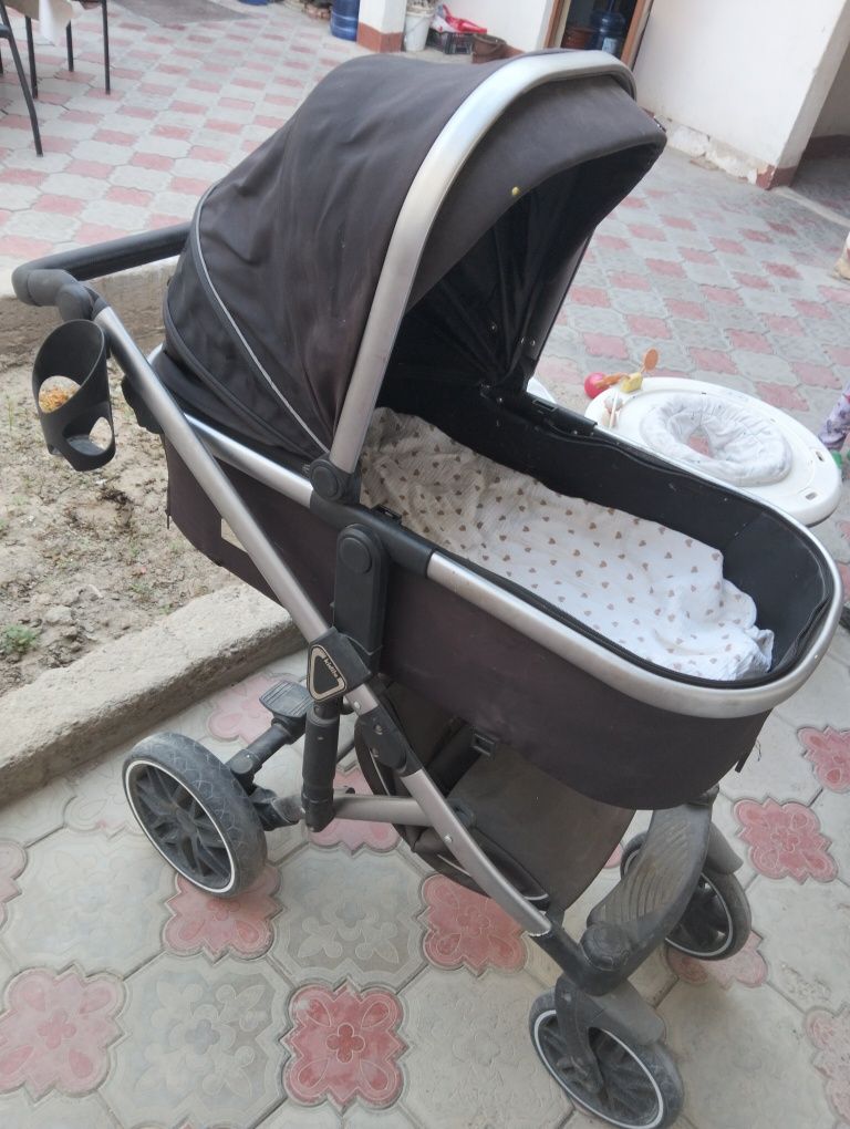 Коляска прогулочная сотилади