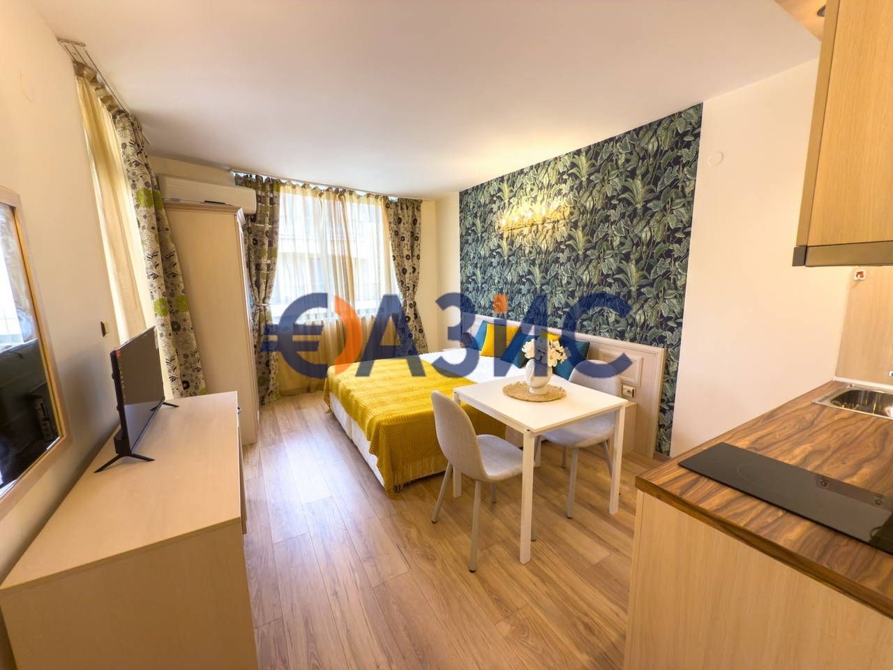 Продава се Едностаен апартамент в к.к. Слънчев бряг - 37 кв.м за 1311 €/кв.м - Снимка #8