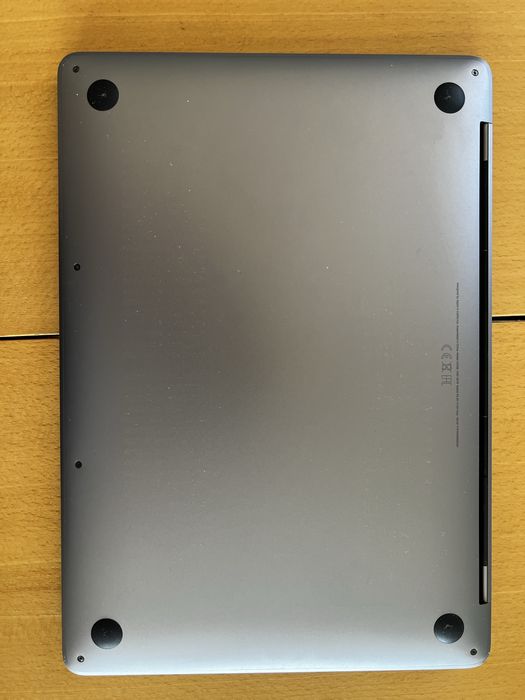 Apple Macbook Pro M1 13” 2020 A2338