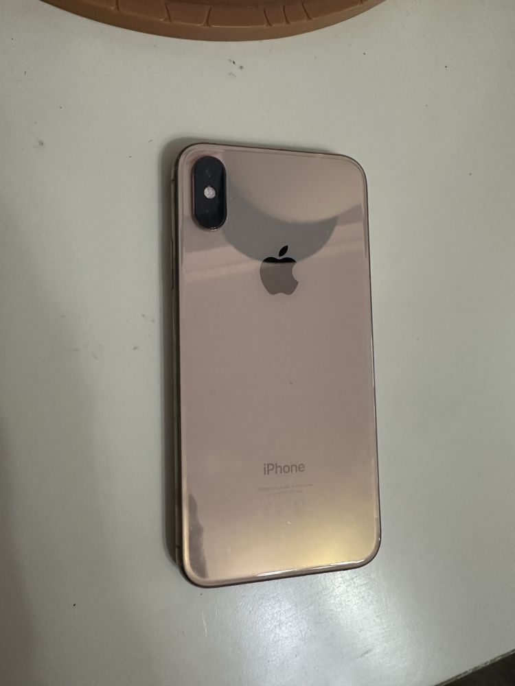 Продам Iphone XS Gold 64gb