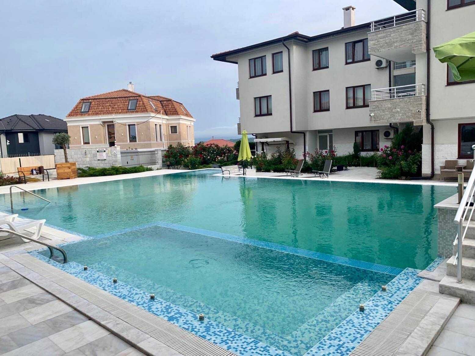 Двустаен апартамент Созопол под наем с гледка и басейн