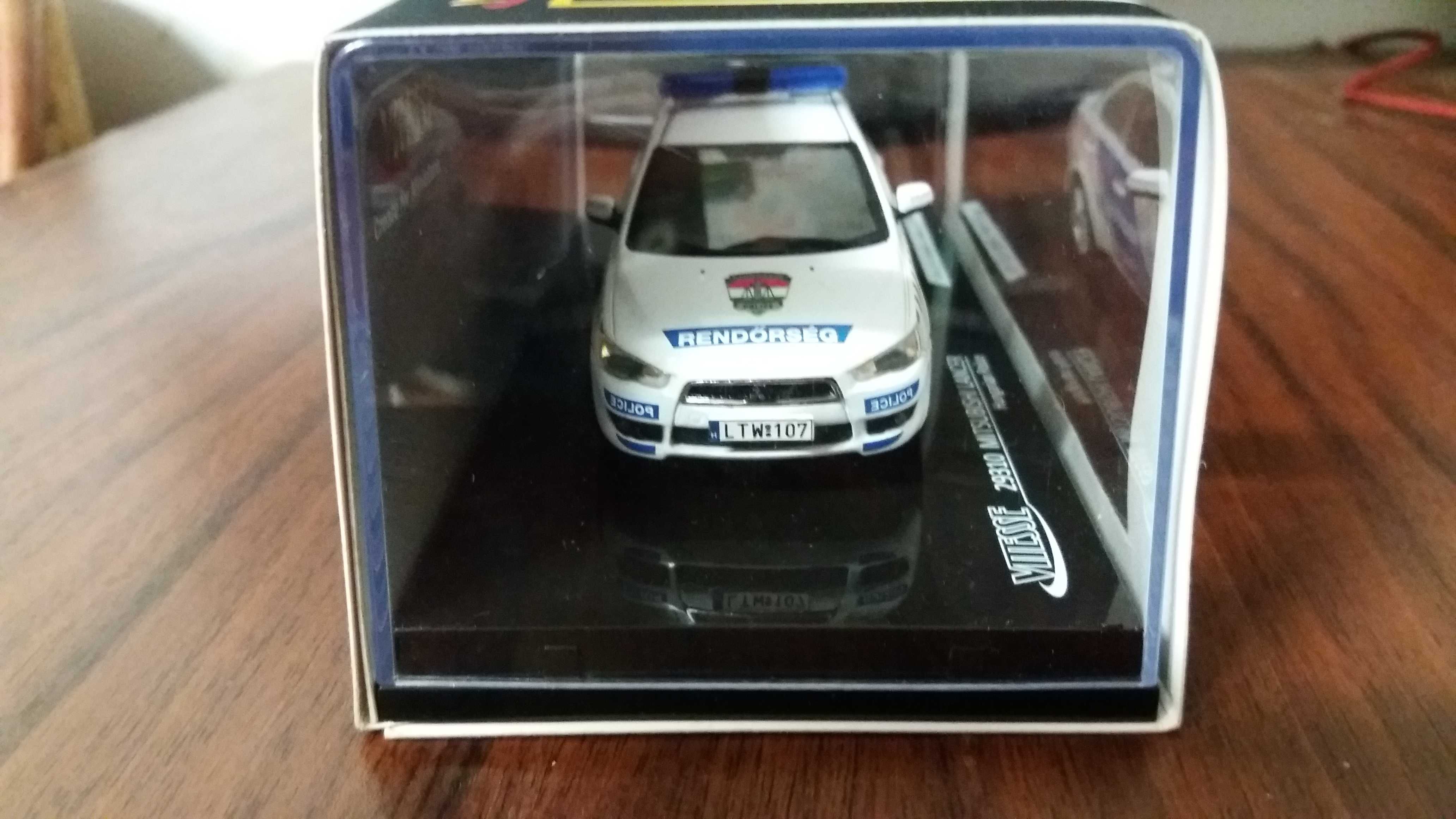 Machete MITSUBISHI LANCER EVO X POLITIA - Vitesse, 1/43, ed.lim.