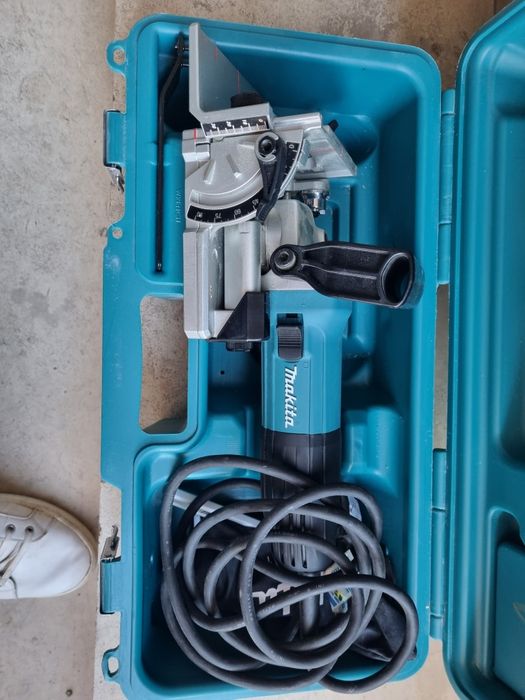 Фреза за сглобки Makita PJ7000