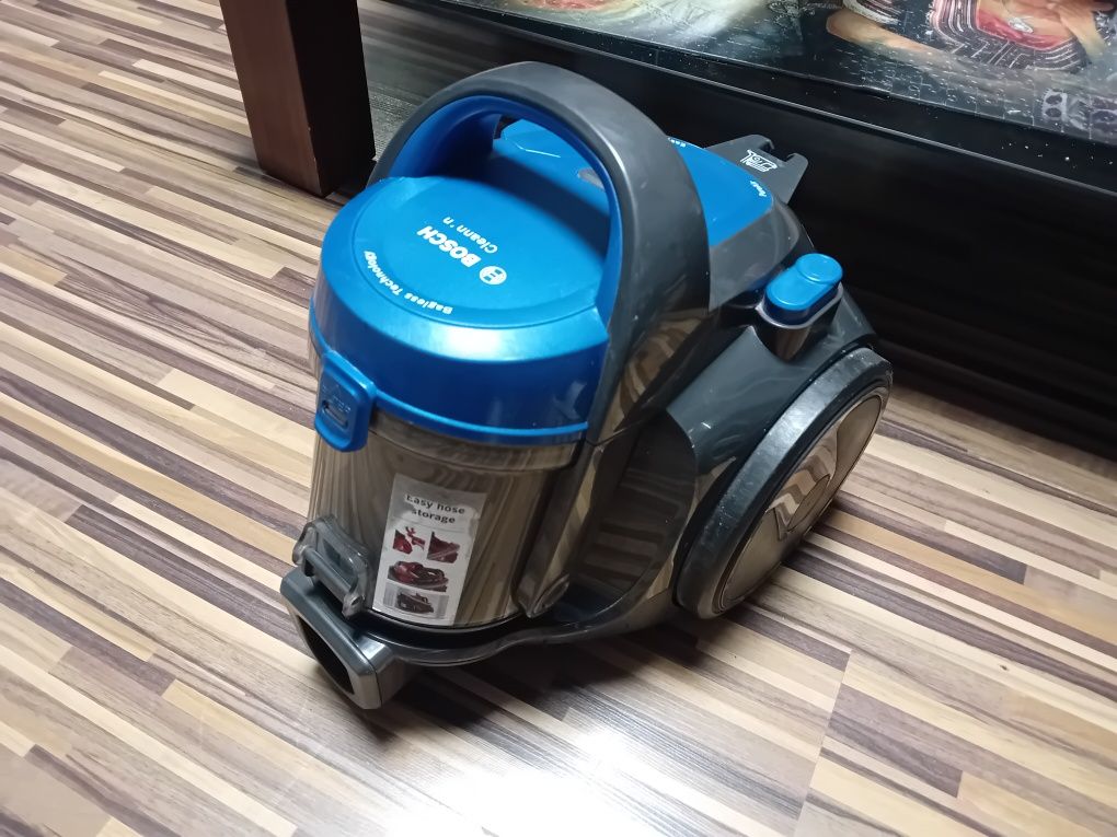 Прахосмукачка bosch