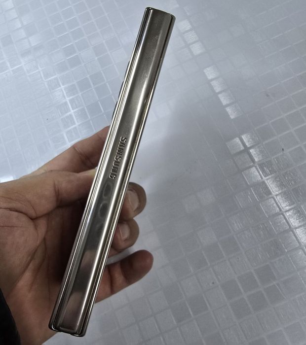 Samsung  galaxy Fold 4 12/256 gb