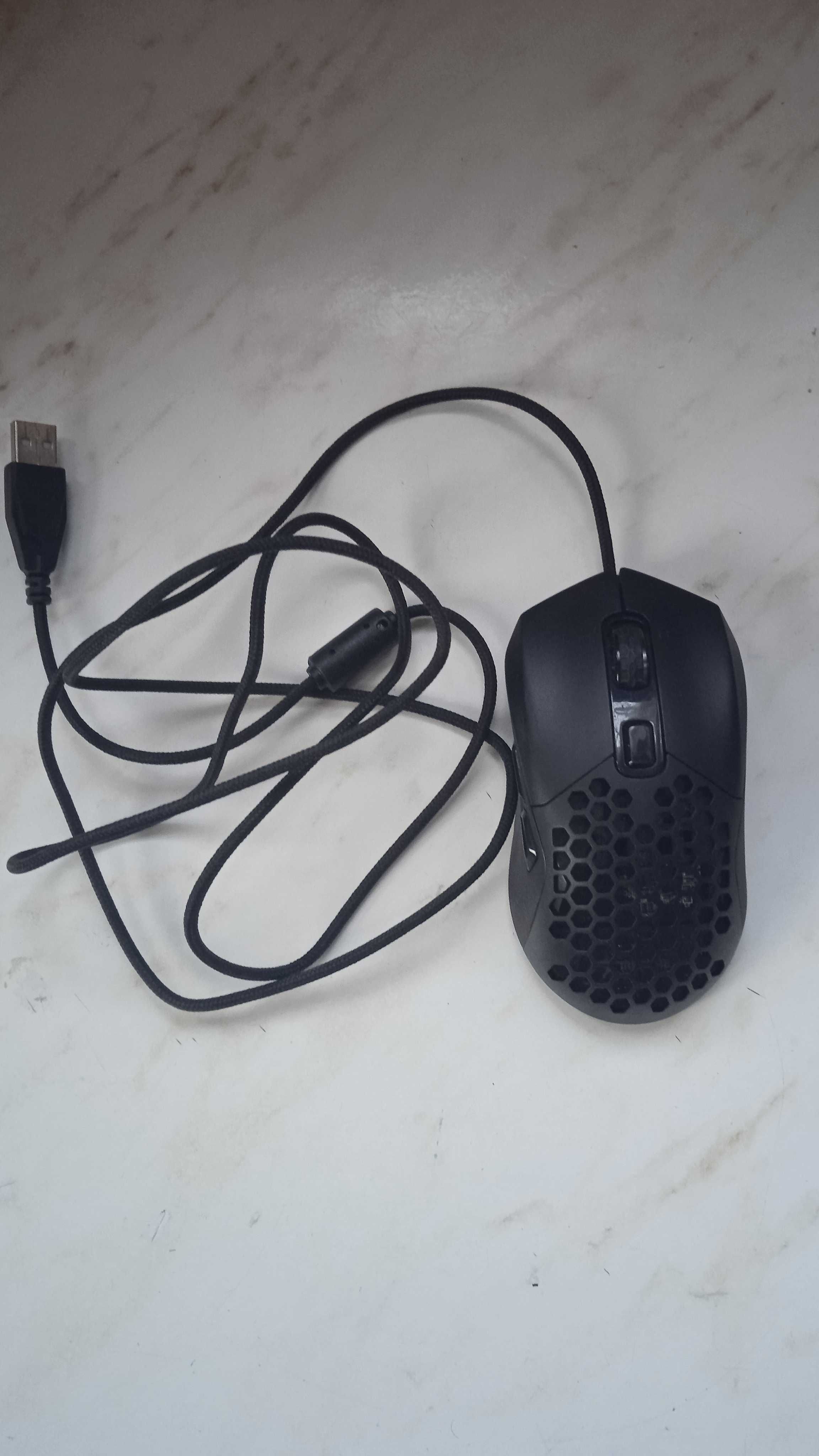 Гейминг клавиатура blackwidow chroma v2