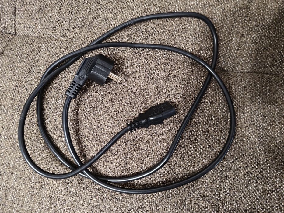 Monitor Gaming Curbat WLED VA AOC 31.5" 240Hz