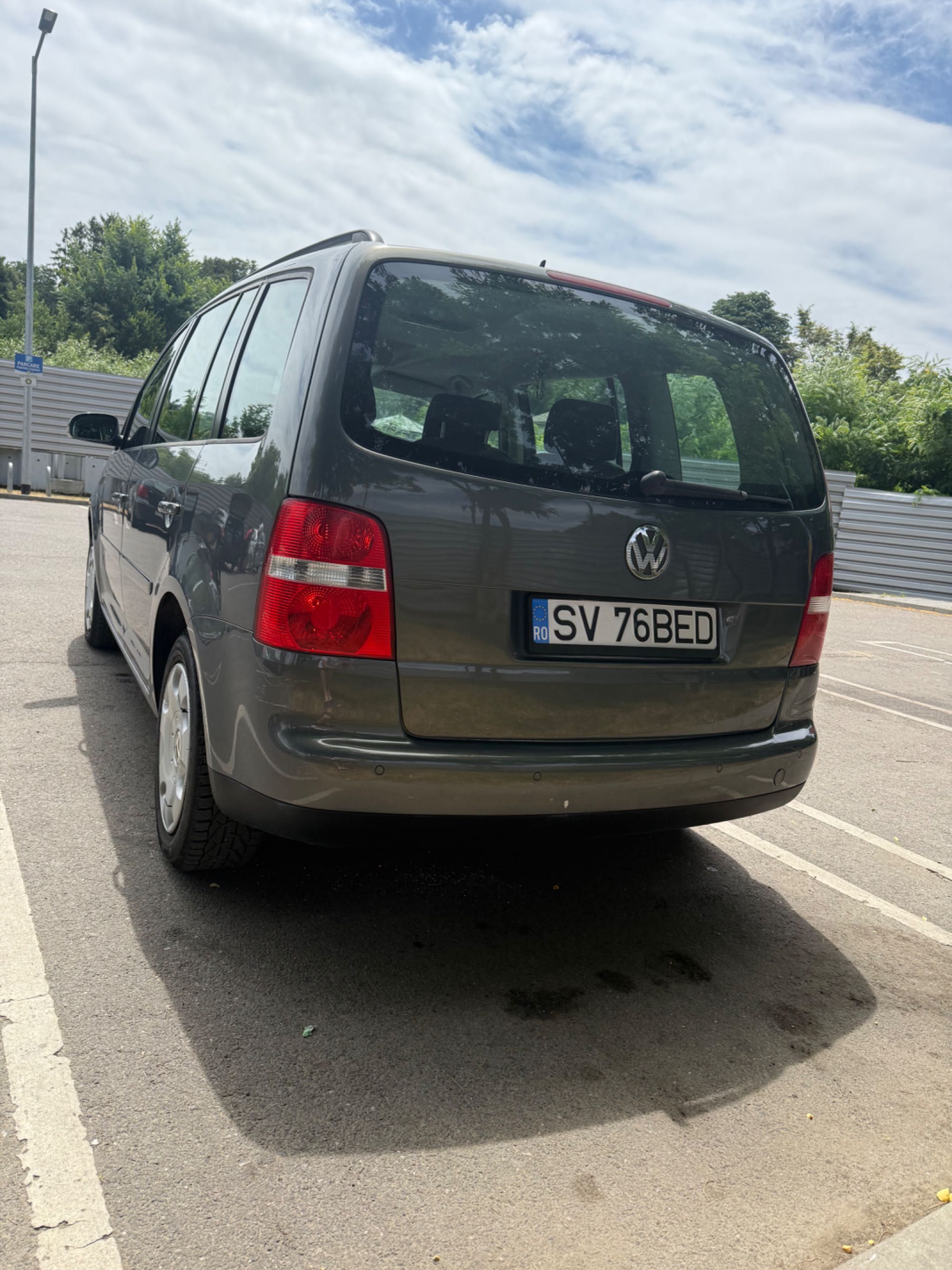 Volkswagen Touran 2.0 TDI