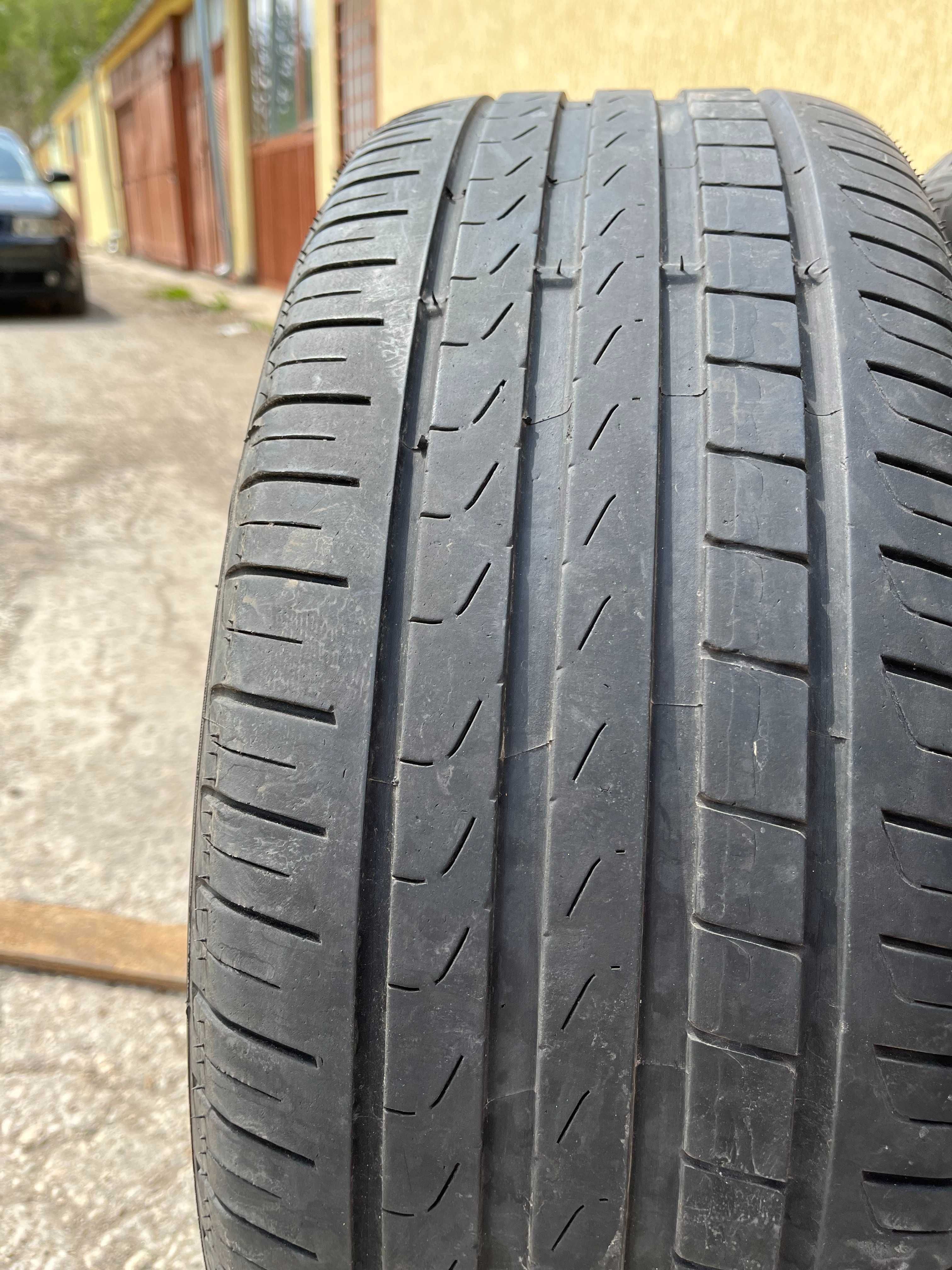 2 бр. летни гуми 225/45/19 Pirelli RSC DOT 1518 4 mm