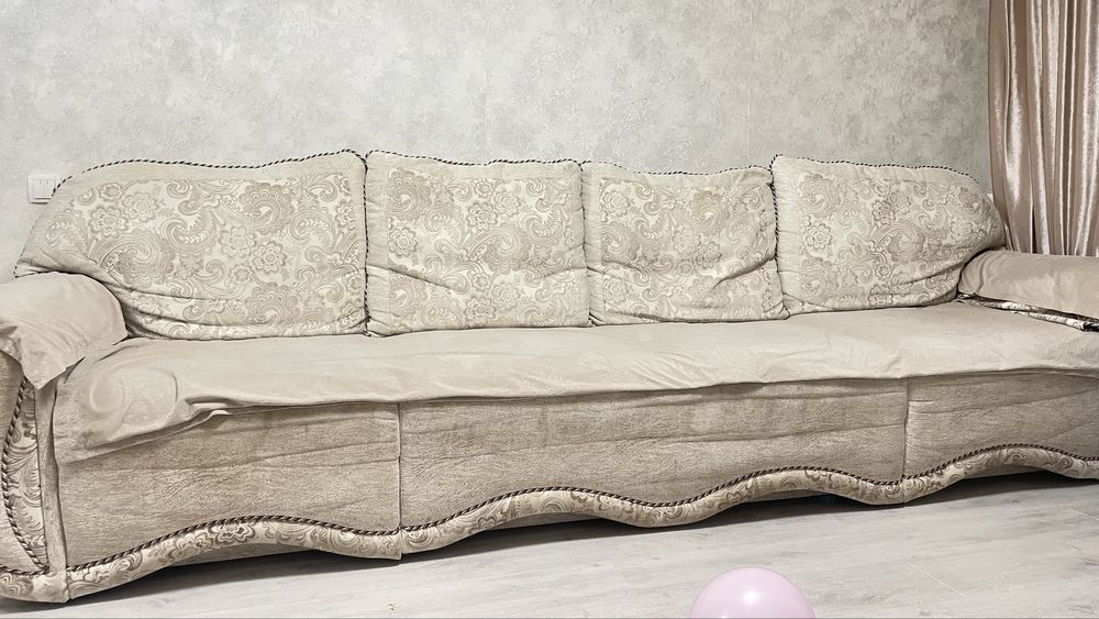 Диван 3,5 метра , производства Россия ( Магнитогорск)