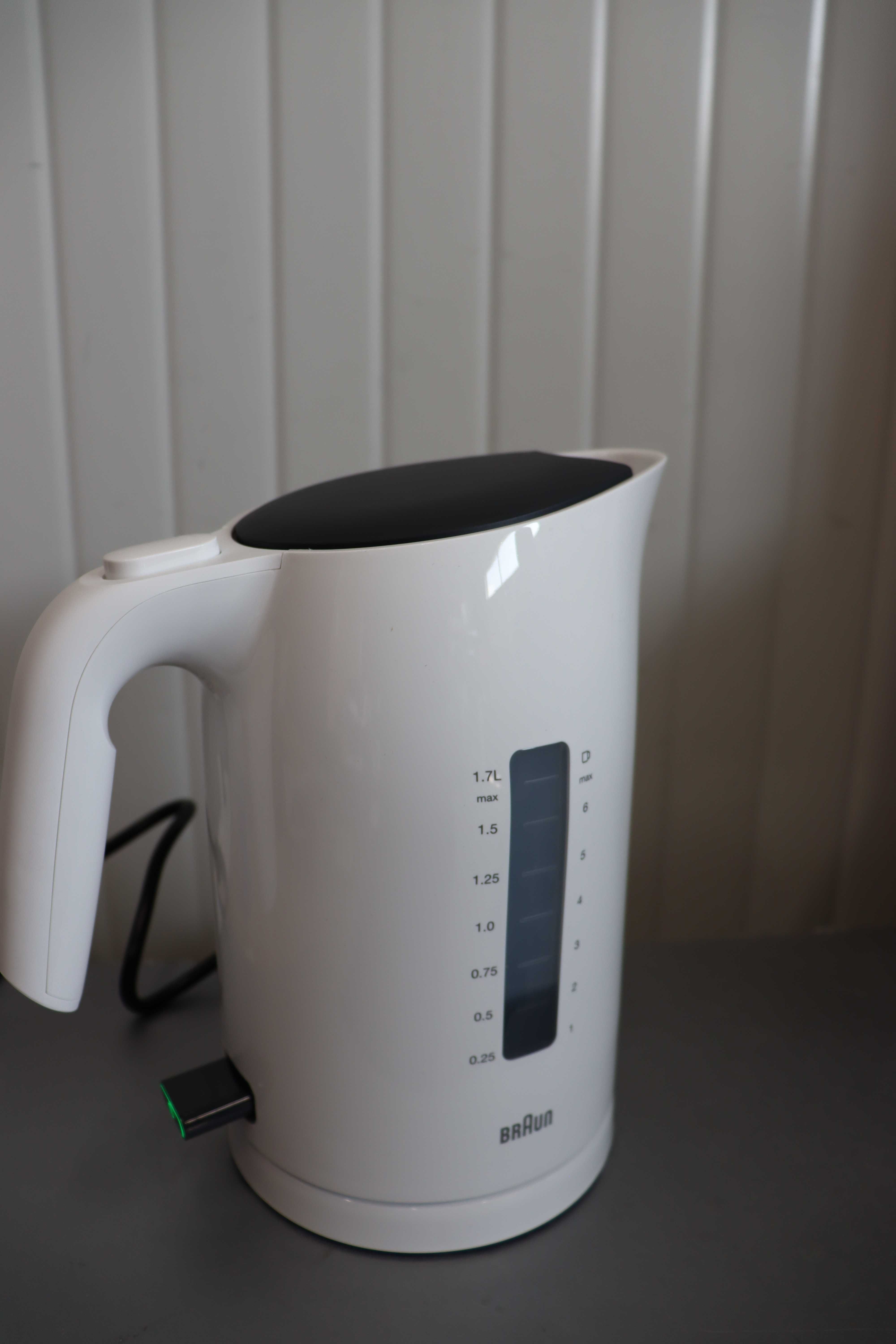 Braun PurEase WK 3110 – електрическа кана 1.7 L