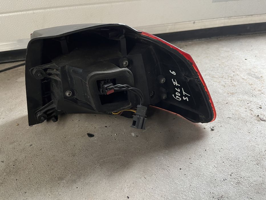 Tripla/triple stânga led Volkswagen Golf 6