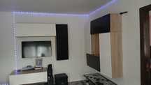 vând apartament cu două camere pe strada