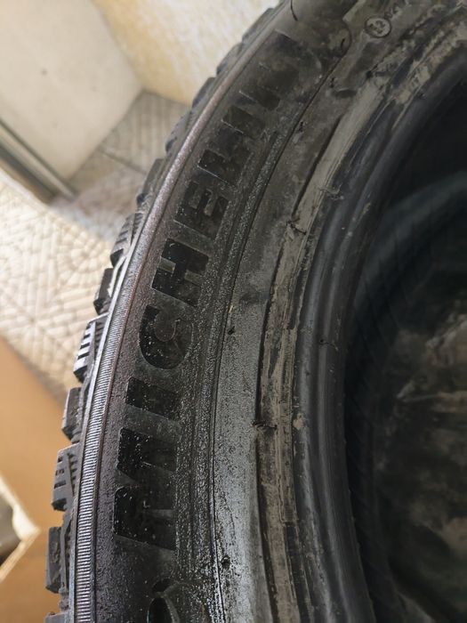 Шины зимние с шипами