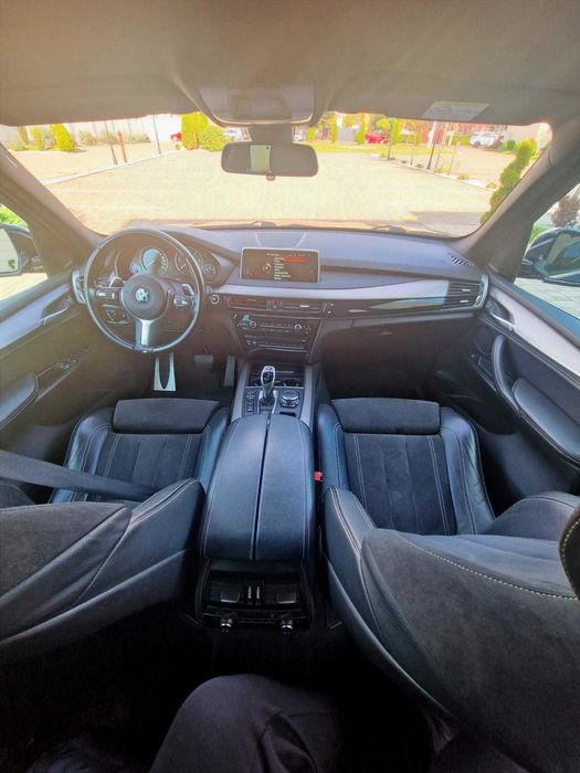Vând BMW X5 XDRIVE Pachet M interior și exterior