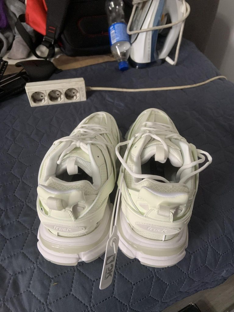 Balenciaga track white glow in the dark