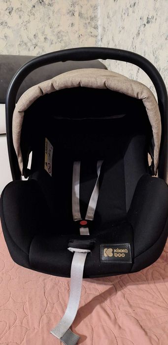 Бебешко кошче за кола