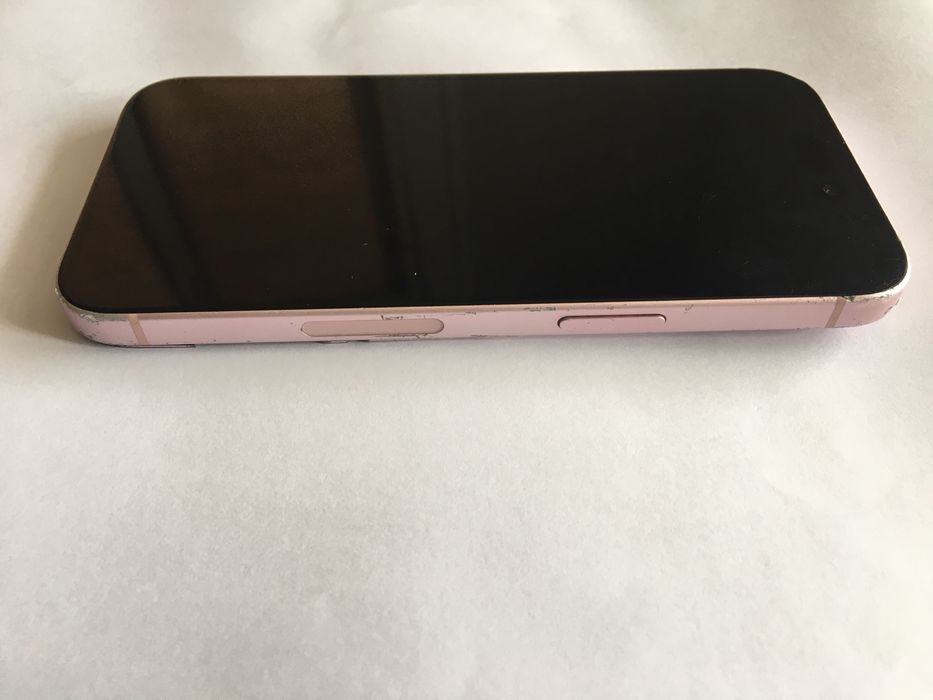 IPhkne 15 Pink  за части
